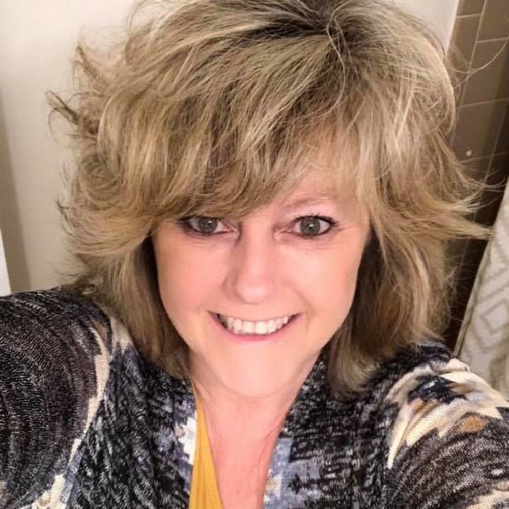 Meet your Posher, Mitzi